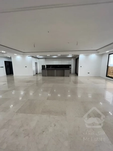 فروش واحد 200متری 3 خواب در قیطریه فول مشاعات