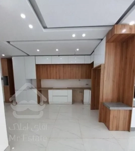 طالقانی ۱۰۰ متر طبقه ششم /مشاعات فول