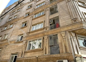 فروش یک واحد آپارتمان