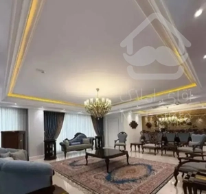 110 متر  2 خواب / تک واحدی/ 10 ساله / لوکیشن طلایی