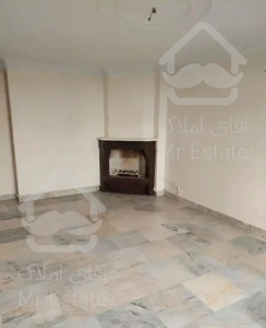 ۶۰ متری  ، تهران شرق ، ۱۵ متر حیاط خلوت مسقف