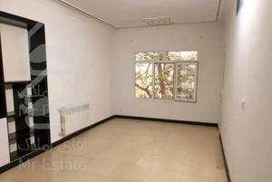 آپارتمان ۱۳۰ متر ۳ خواب فول (سهروردی شمالی)