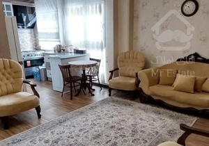 ۴۳متر/شکوفه/فول امکانات/۸سال ساخت