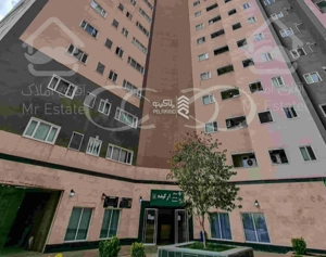 فروش آپارتمان ۹۲ متری در برج فول امکانات شهرک چیتگر