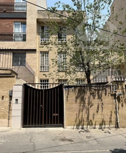 اپارتمان ۶۸متری زیرهمکف سامان شمالی محسنی