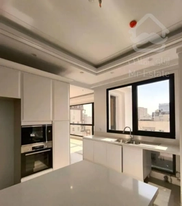 فروش آپارتمان ۱۲۵ متری ۳ خوابه در اراج