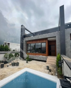 ۱۸۰متری استخردار چشم گیر/بالادست جنگل