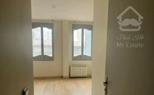 65متر/دوخوابه/طبقه اول/تخلیه /کفایی امانی