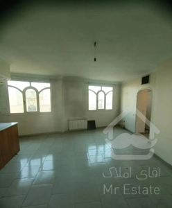 نارمک/میدان صدم/۶۲ متر/فول امکانات