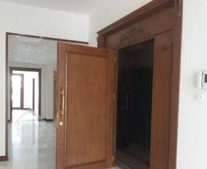 آپارتمان ۱۳۰ متر ۲ خوابه