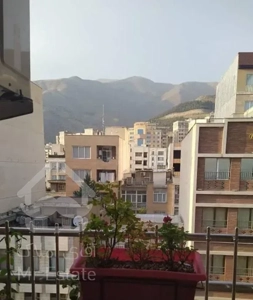 آپارتمان ۸۳ متری دو خواب طبقه۴