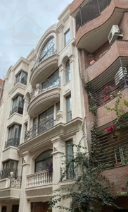 فروش آپارتمان ۲۴۰ متر ۴ خواب میرزمانی