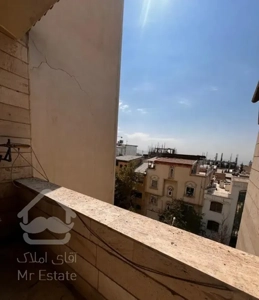 ۱۵۰ متر ۳ خواب مجرد و خانواده