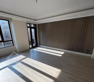 ۱۲۰ متری لوکس منظریه ، جهانتاب