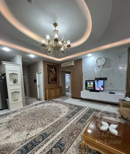 ۱۰۵ متر فول   اقبال لوکیشن عالی
