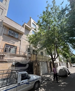 آپارتمان 51مترطبقه چهارم با آسانسور تک واحدی