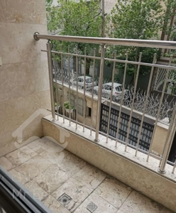 شمال اندرزگو 149(غرق در نور)