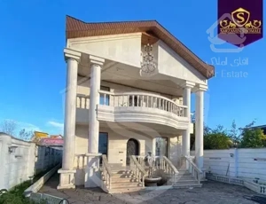 ویلا کلاسیک 500متری در دل منطقه ازاد