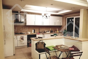 آپارتمان دریاچه ، برج بیمه، ۱۱۱ متر دوخواب