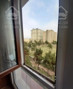 120 متر سه خواب فلامک شمالی تک واحدی