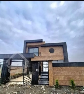 ویلا نوساز با سه انشعاب، مدارک کامل ،بهترین لوکیشن