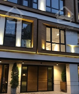 ۱۳۰ متر کلید نخورده / کاملا روبه آفتاب