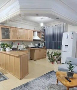 ۸۰متر ، فول امکانات ، لاله شرقی