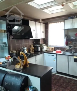 72 متر 16 متری دوم فول امکانات 7 سال ساخت