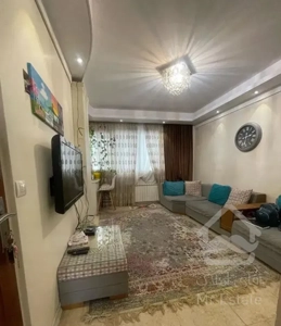 پیروزی خ عادلی