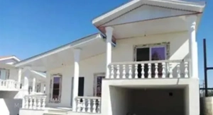 ۹۳ متری شهرآرا