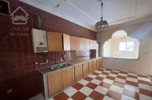 رهن و اجاره ۱۲۰ متری در پل هوایی خیابان ادیب