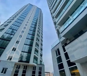 ۱۶۰متر۳خواب مستر برج تریتیوم۱ویو ابدی طبقه آخر پنت