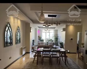 ۸۰ متر*فول امکانات*سالن پرده خور*تاپ لوکیشن