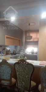 ۹۳ متر دو خواب با پارکینگ