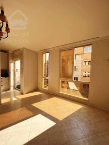 فروش آپارتمان ۶۰ متری یک خوابه سالن پرده خور در فردوس