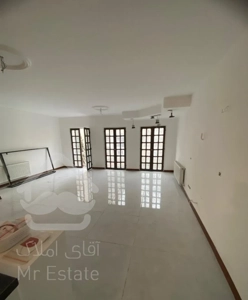 ۱۳۰ متر / نور مستقیم / فول بازسازی شیک