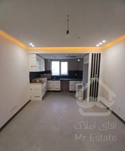 نوساز ۱۰۵ متر ۲ خواب فول امکانات
