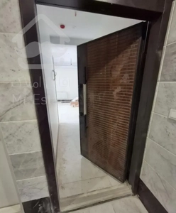 ۸۵متر کلید نخورده فول امکانات