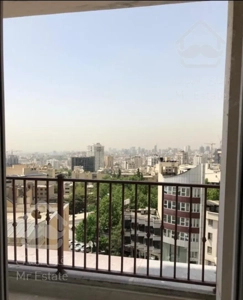 آپارتمان نوساز ۱۳۲ متری ویو ابدی