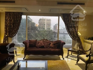 نياوران،٢١٥متر،با اصالت