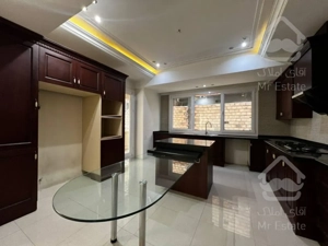 فروش آپارتمان ۱۳۵متری سه خواب جردن شماره یک