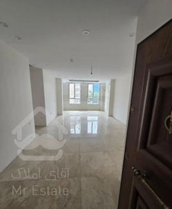 750 متر مستغلات کلید نخورده