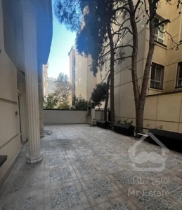 فرمانیه سنبل ۲۵۰متر ۳خواب ۵۰متر تراس