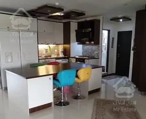 آپارتمان ۱۳۵ متری سه خوابه فاز ۵ مهرشهر