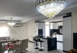 ۱۵۰متر/۳خواب/تاپ لوکیشن