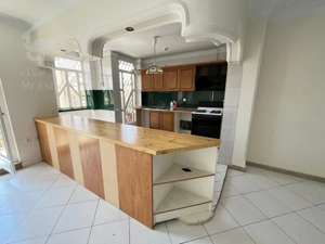 فروش 130 متری هروی