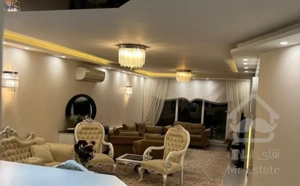 ۱۱۰مترهمکف جنوبی ۱۰۰حیاط اختصاصی فول بازسازی