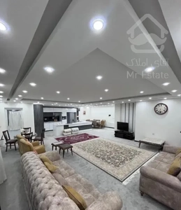 ۲۳۰ متر  / تک واحدی / شمالی/ باهنر