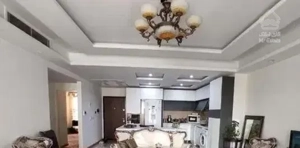 ۹۲ متری / دو خوابه / کلید نخورده / ظفر