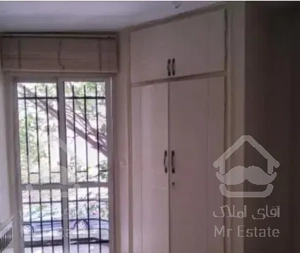 اداری 60 متری زعفرانیه